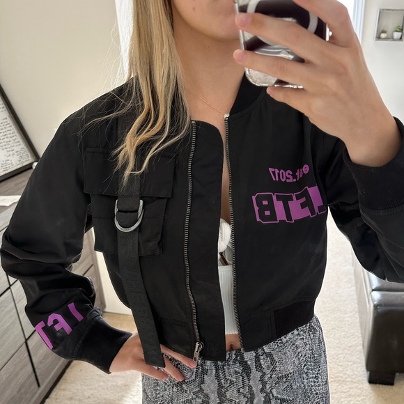 LF The Brand Cargo Utility Cropped Jacket - Picture 3 of 3